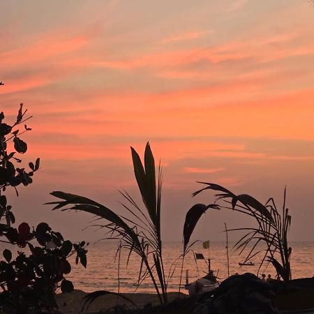 Prafulla Homestay 卡瓦尔 外观 照片